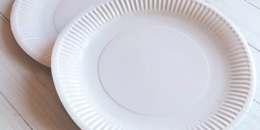 Тарелка 30 см белая